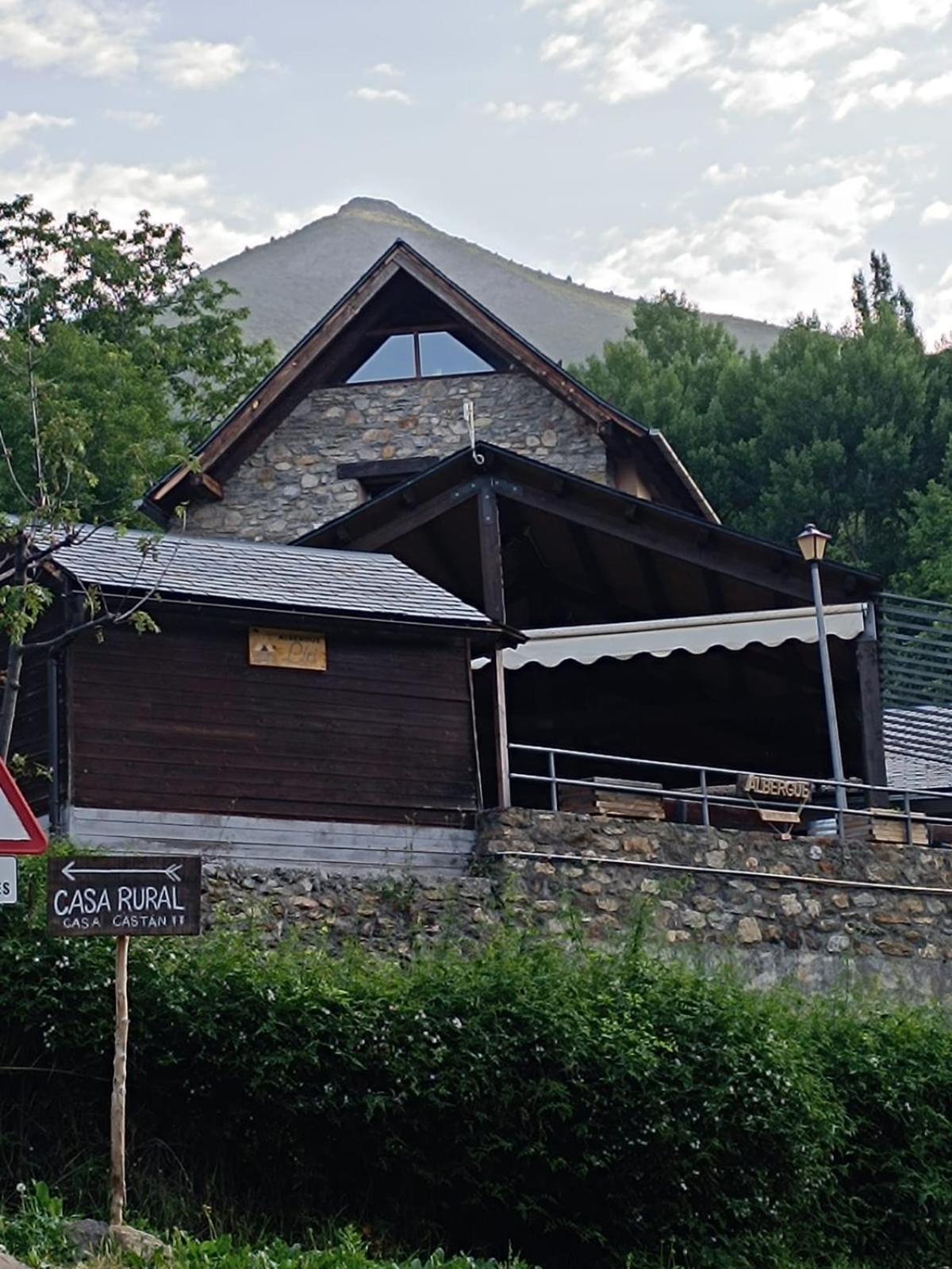 Albergue La Escuela De Lirí Eksteriør billede